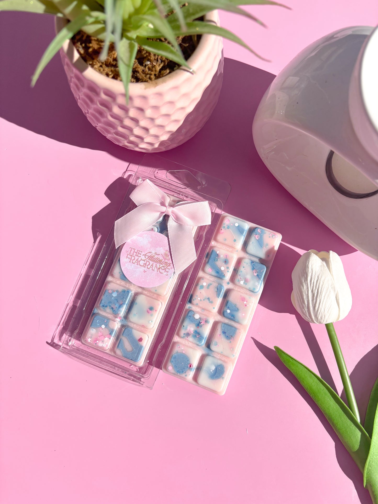Refresh Spring Sky Clamshell