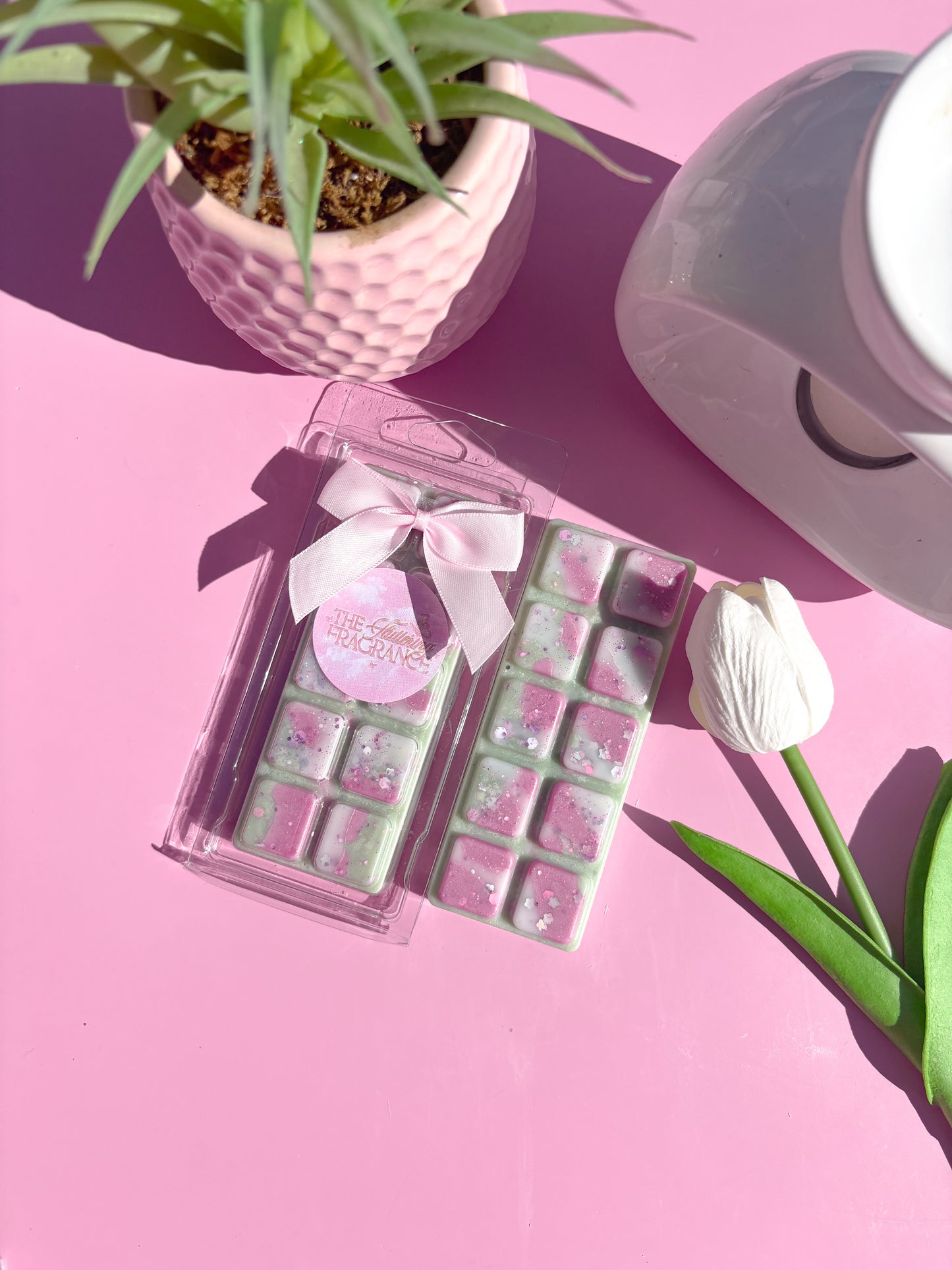 Frosted Eucalyptus & Peony Blossom